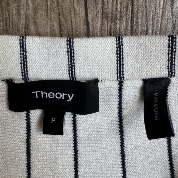 2/$18 SALE! Theory Skirt Womens Striped Mini White Size XS Tennis Old Money - Picture 6 of 8